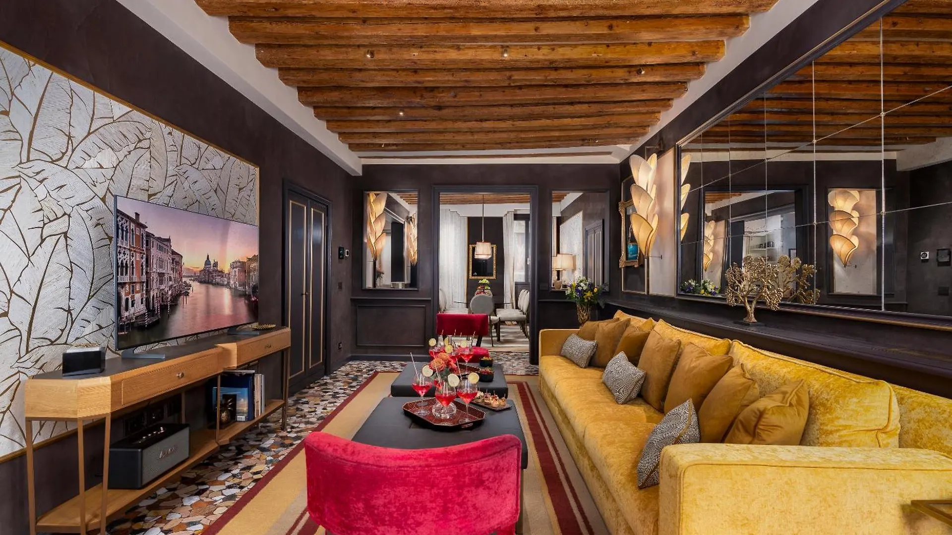 Daire La Dimora Di Lady J Amazing Brandnew Property With 6 Luxury Bedrooms! Venedik