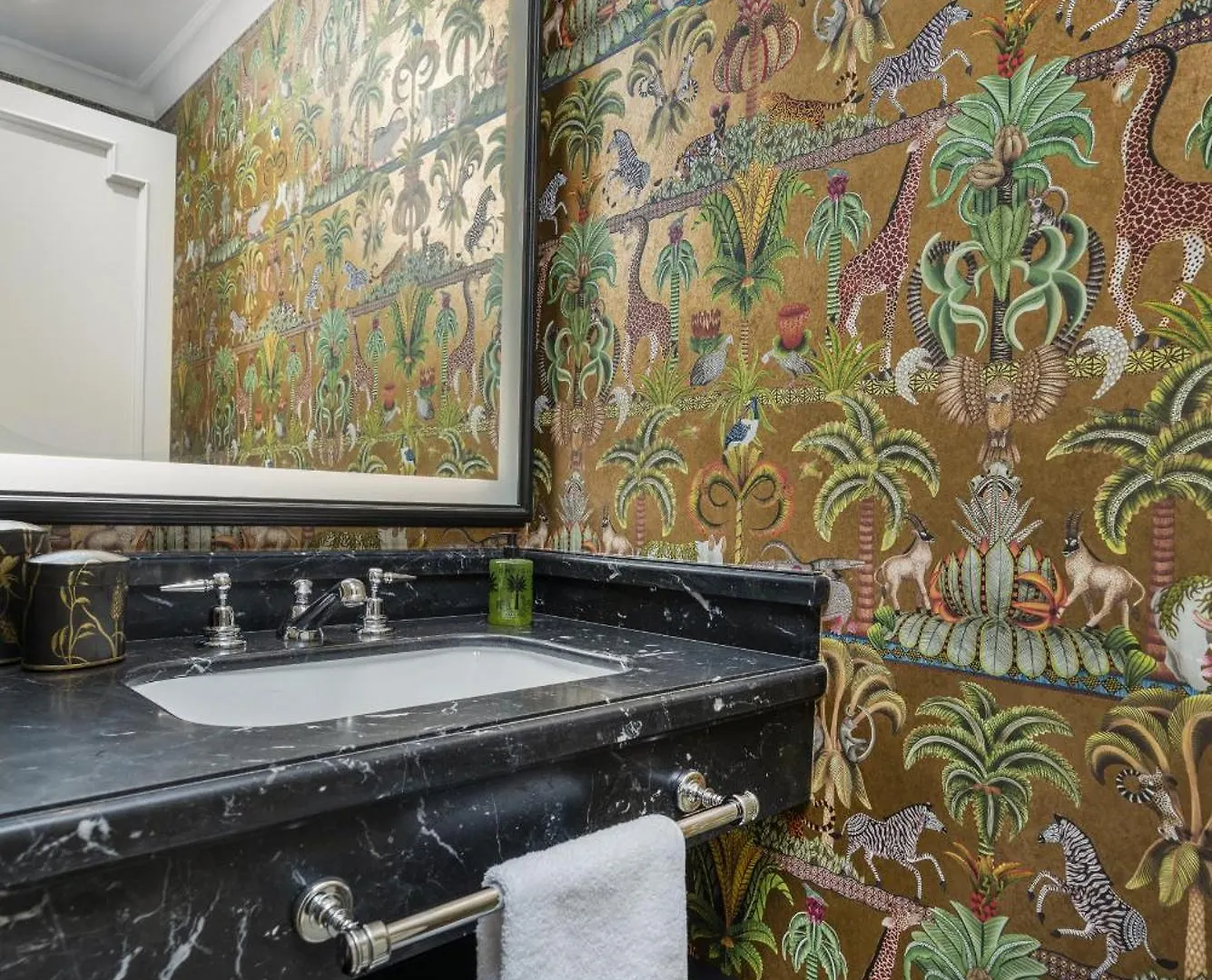 La Dimora Di Lady J Amazing Brandnew Property With 6 Luxury Bedrooms! ヴェネツィア