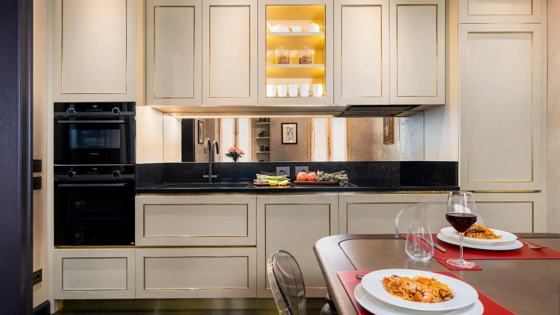 La Dimora Di Lady J Amazing Brandnew Property With 6 Luxury Bedrooms! ヴェネツィア