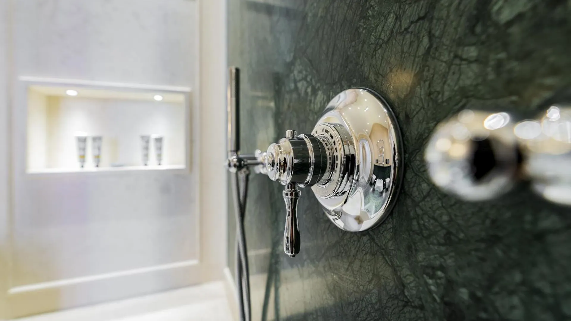 Apartmán La Dimora Di Lady J Amazing Brandnew Property With 6 Luxury Bedrooms! Benátky