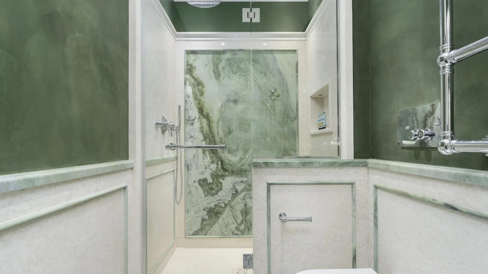 Apartmán La Dimora Di Lady J Amazing Brandnew Property With 6 Luxury Bedrooms! Benátky
