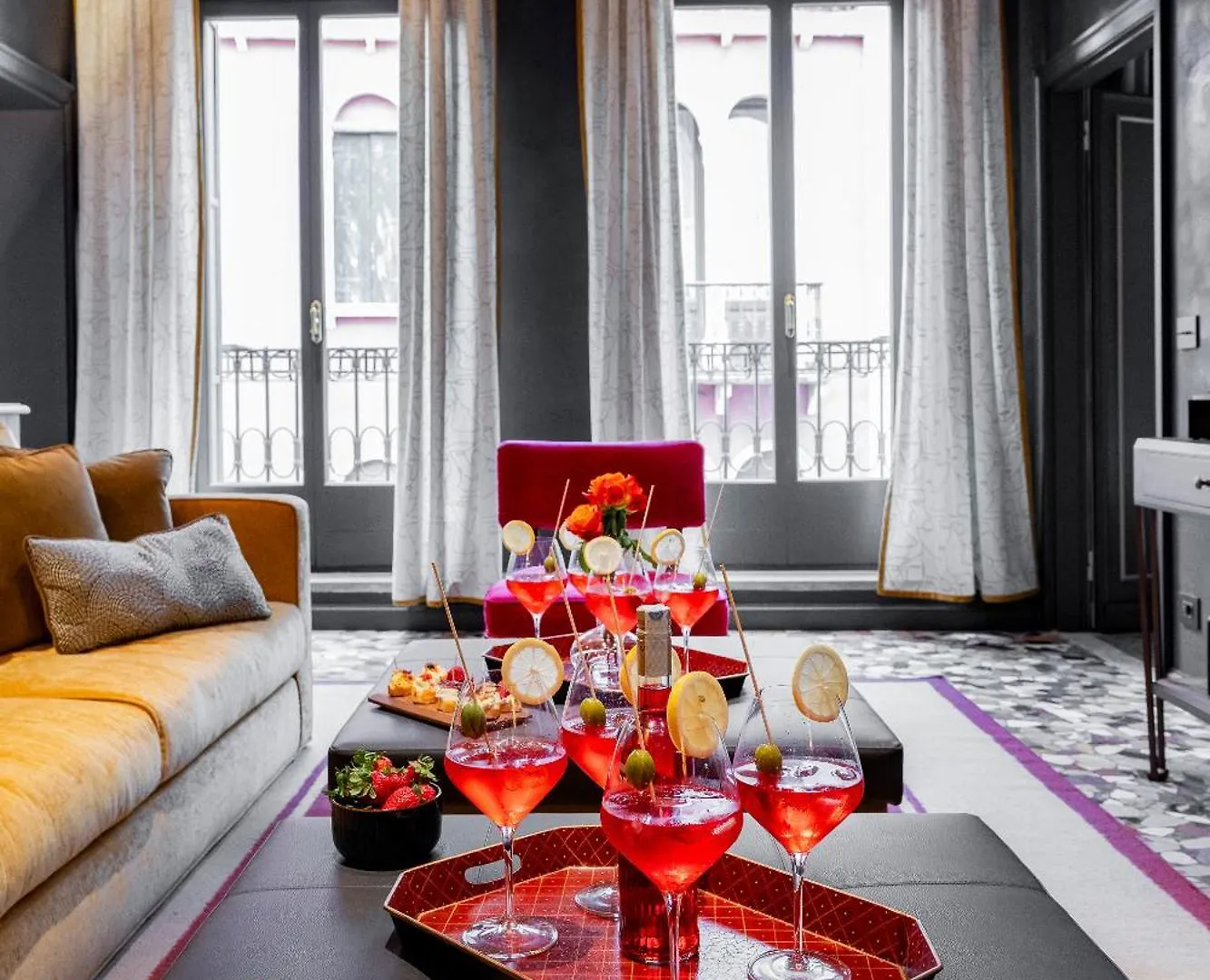 La Dimora Di Lady J Amazing Brandnew Property With 6 Luxury Bedrooms! Benátky Apartmán